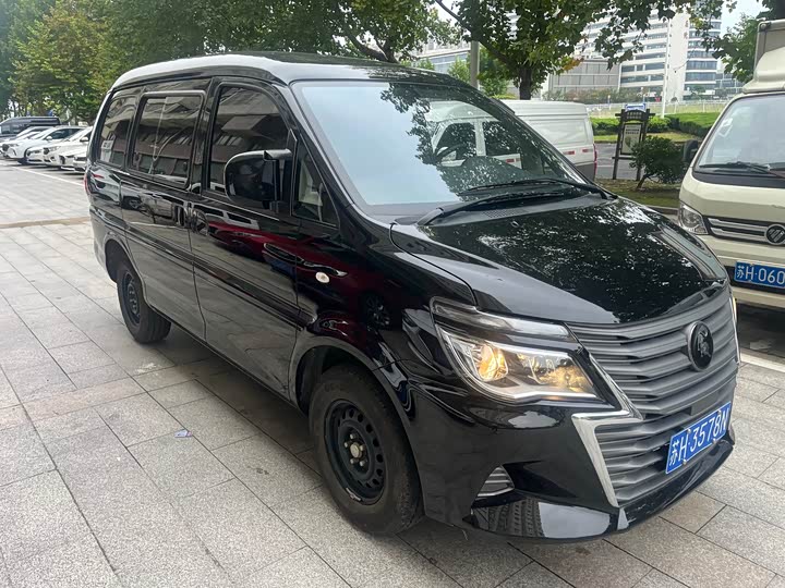 Фото 3 - Dongfeng Forthing Lingzhi M5