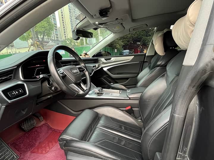 Фото 8 - Audi A7