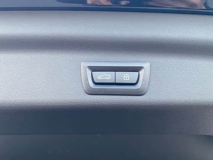 Фото 12 - BMW X1