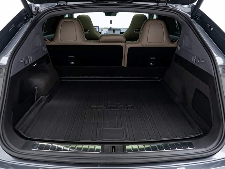 Фото 15 - Luxeed R7