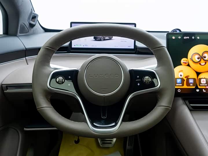 Фото 20 - Luxeed R7