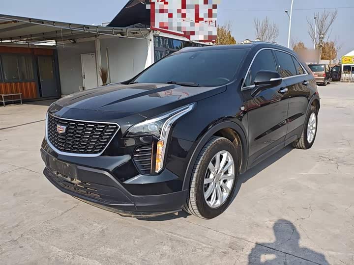 Фото 2 - Cadillac XT4