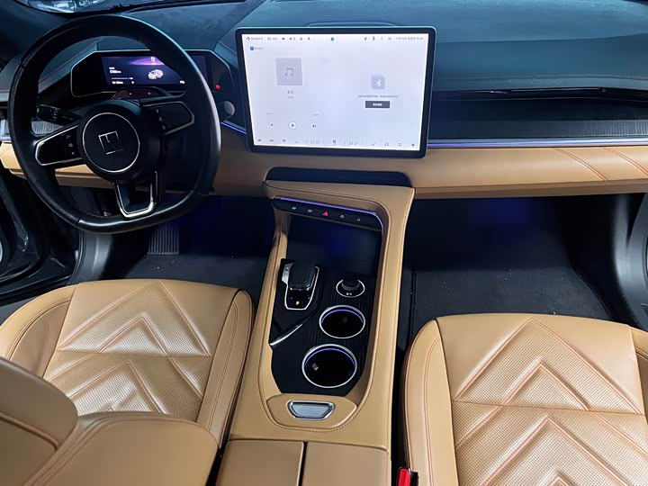 Фото 10 - Zeekr 001