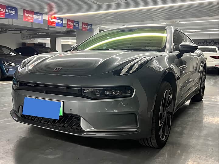 Фото 2 - Zeekr 001