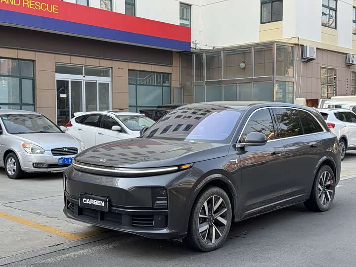 Фото 1 - LiXiang L7