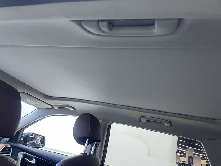 Фото 10 - Kia Sportage GT-line