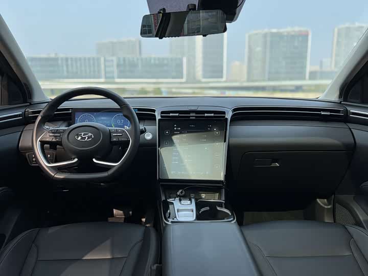 Фото 16 - Hyundai Tucson L