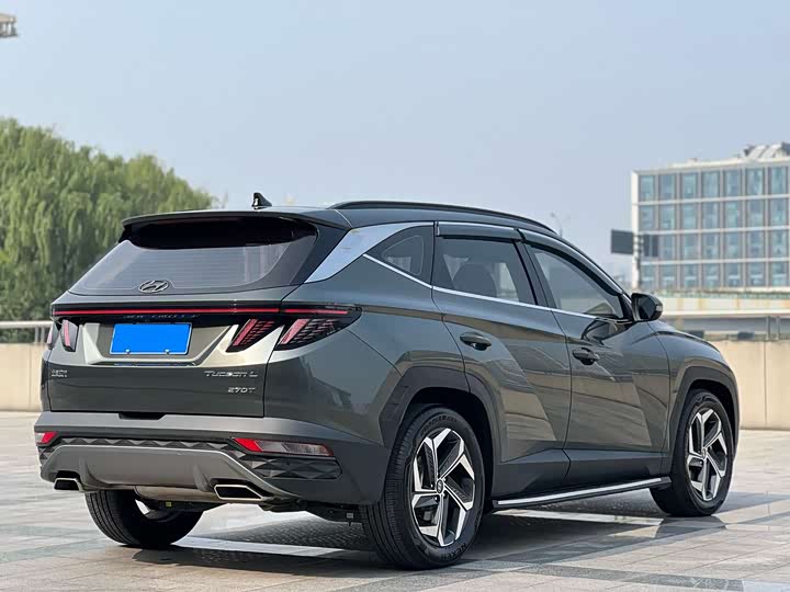 Фото 6 - Hyundai Tucson L