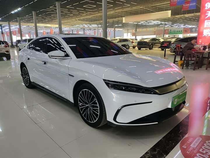 Фото 4 - BYD Han