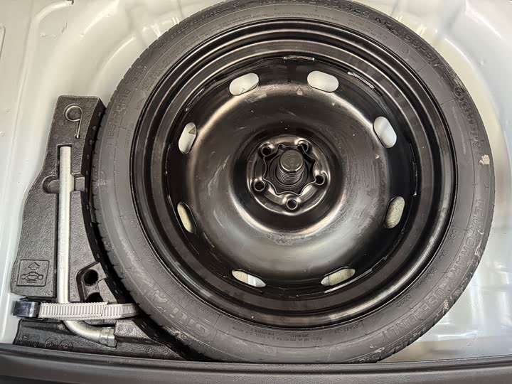 Фото 21 - Volkswagen T-Roc