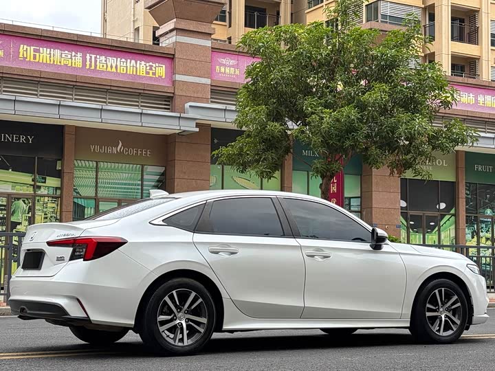 Фото 4 - Honda Integra