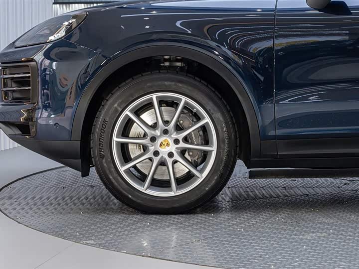 Фото 8 - Porsche Cayenne