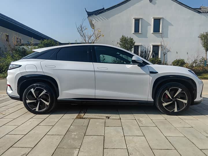 Фото 5 - BYD Sea Lion 07 EV