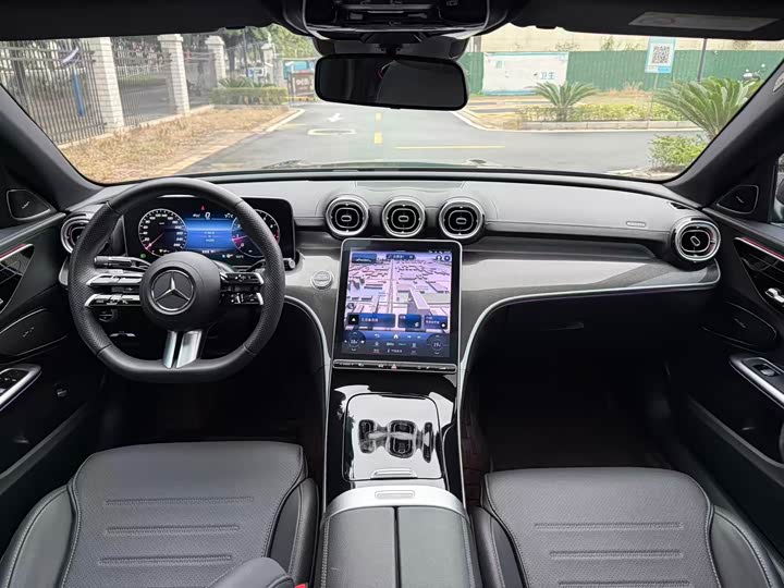 Фото 4 - Mercedes-Benz C-Class