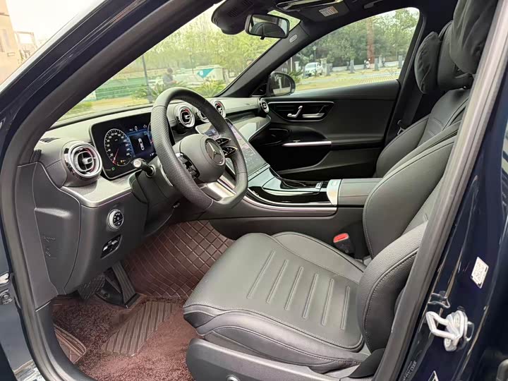 Фото 5 - Mercedes-Benz C-Class