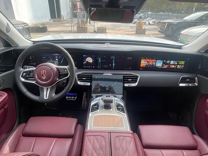 Фото 10 - Hongqi E-HS9