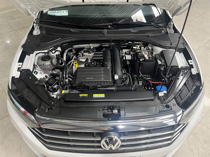 Фото 21 - Volkswagen Sagitar L