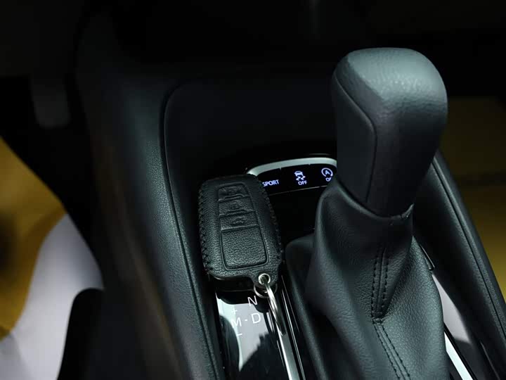 Фото 12 - Toyota Levin