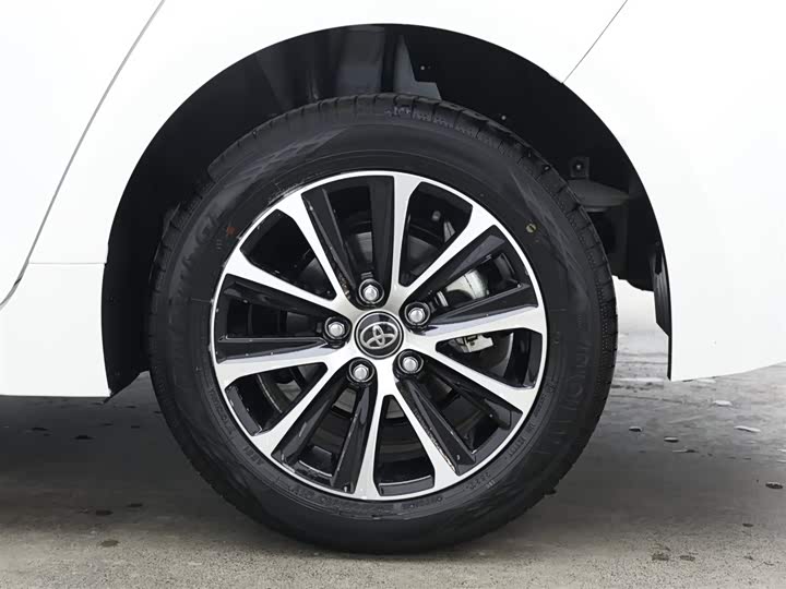 Фото 9 - Toyota Levin