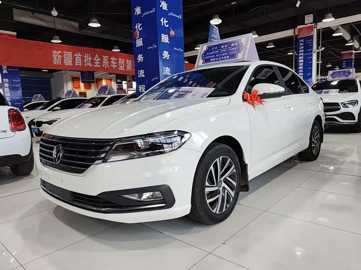 Фото 1 - Volkswagen Lavida