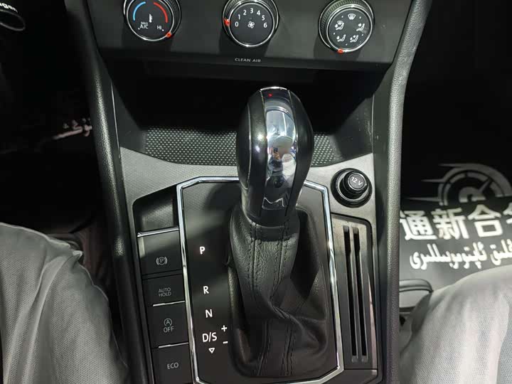 Фото 13 - Volkswagen Lavida