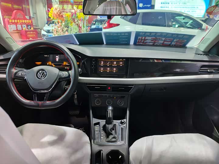 Фото 5 - Volkswagen Lavida