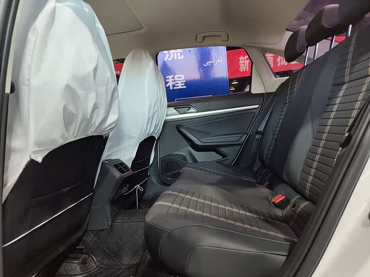 Фото 6 - Volkswagen Lavida