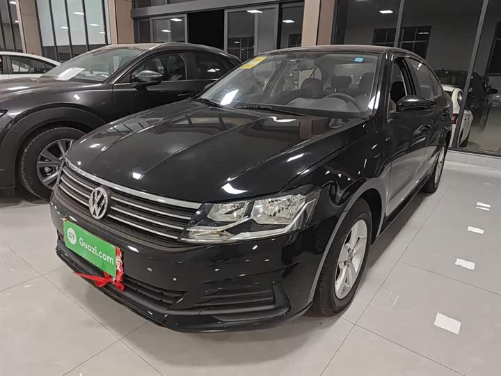 Фото 2 - Volkswagen Lavida