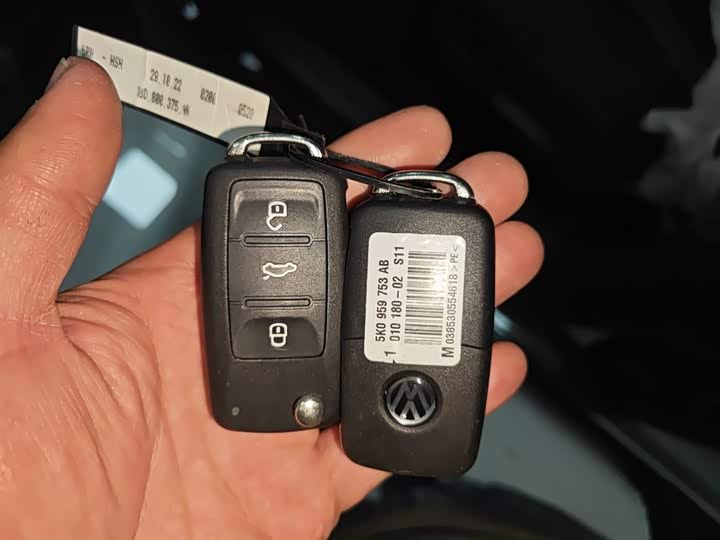 Фото 9 - Volkswagen Lavida