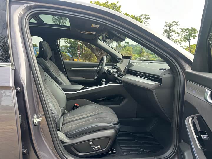 Фото 10 - Geely Preface