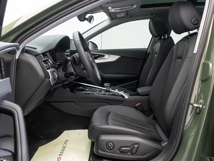 Фото 11 - Audi A4