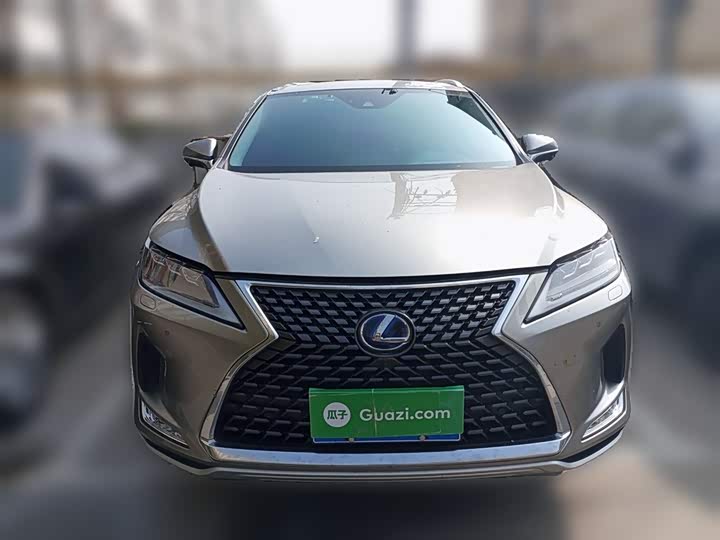 Фото 3 - Lexus RX