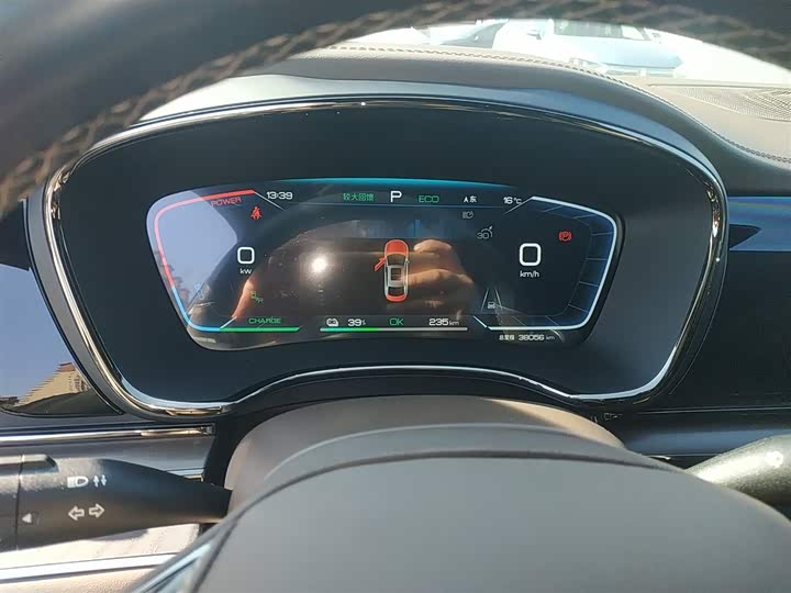 Фото 12 - BYD Han