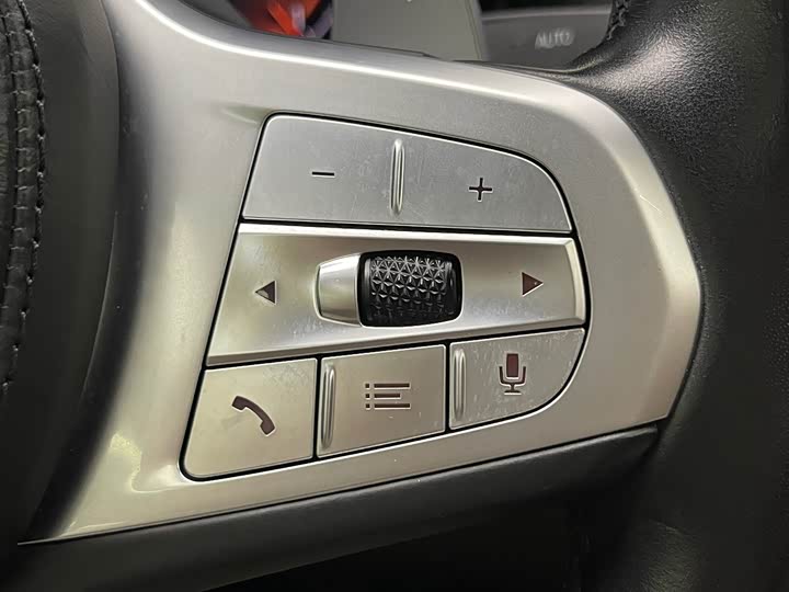 Фото 22 - BMW 7 Series