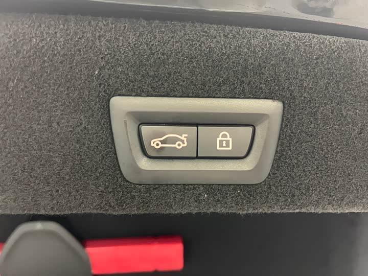 Фото 28 - BMW 7 Series