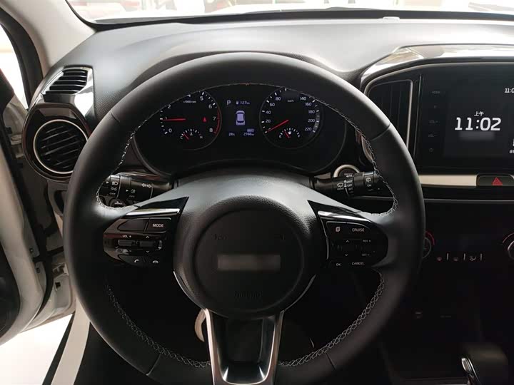 Фото 11 - Kia KX1