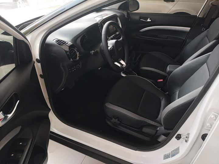 Фото 15 - Kia KX1