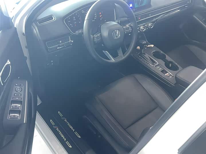 Фото 9 - Honda Integra