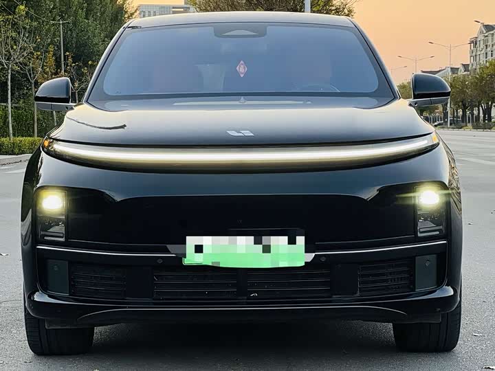 Фото 2 - LiXiang L7