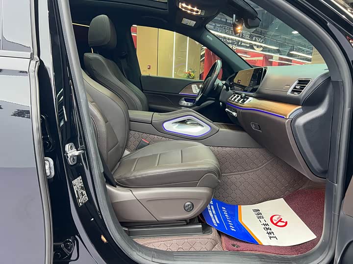 Фото 15 - Mercedes-Benz GLS-Class