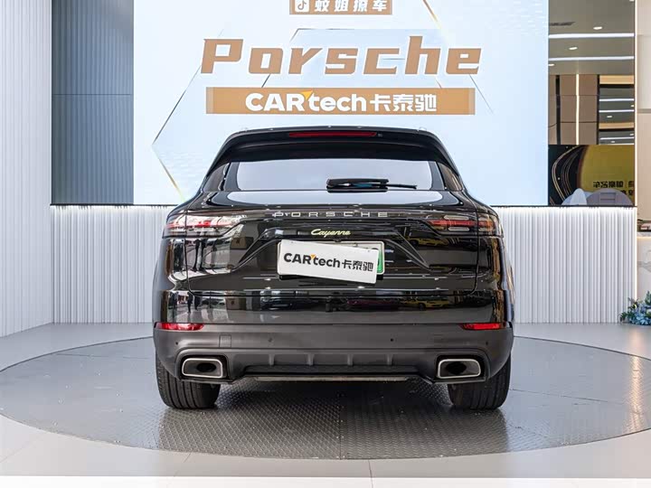 Фото 5 - Porsche Cayenne Hybrid