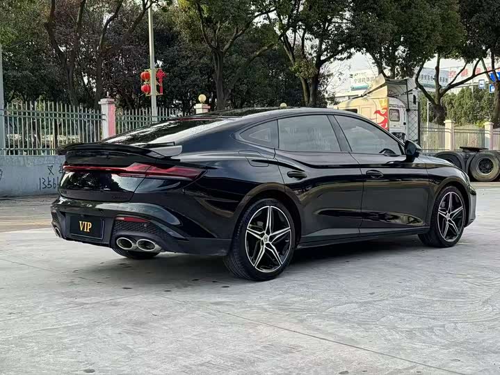 Фото 14 - MG Motor 7