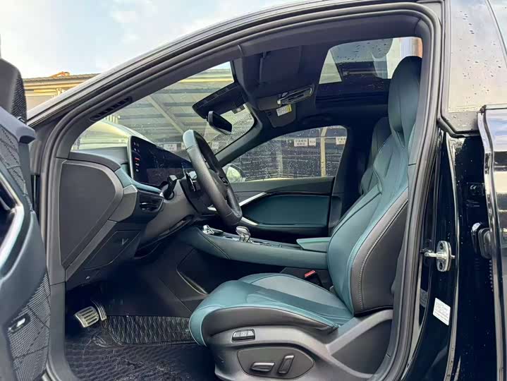 Фото 4 - MG Motor 7