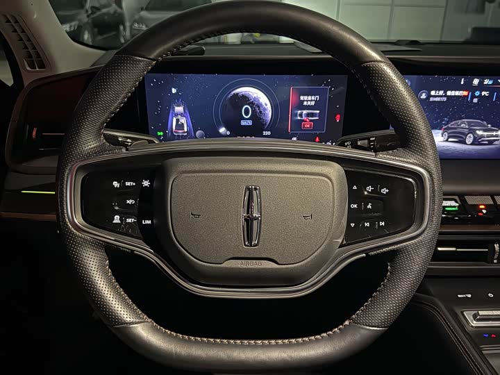 Фото 10 - Lincoln Z (Zephyr)