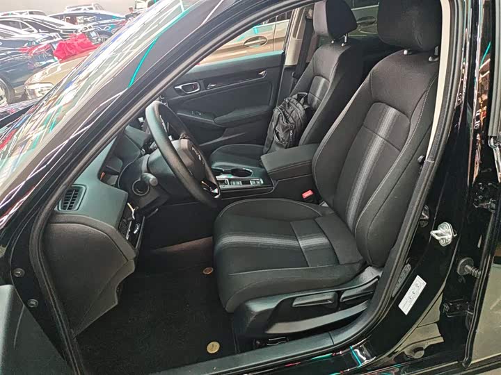 Фото 15 - Honda Civic