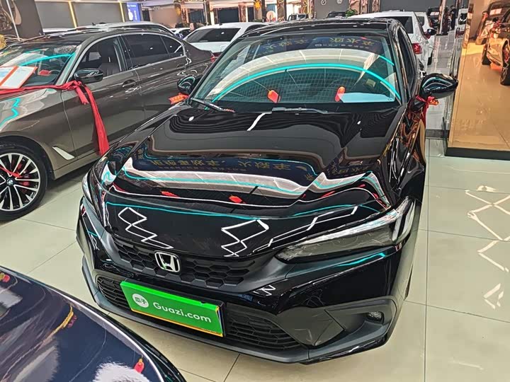 Фото 3 - Honda Civic