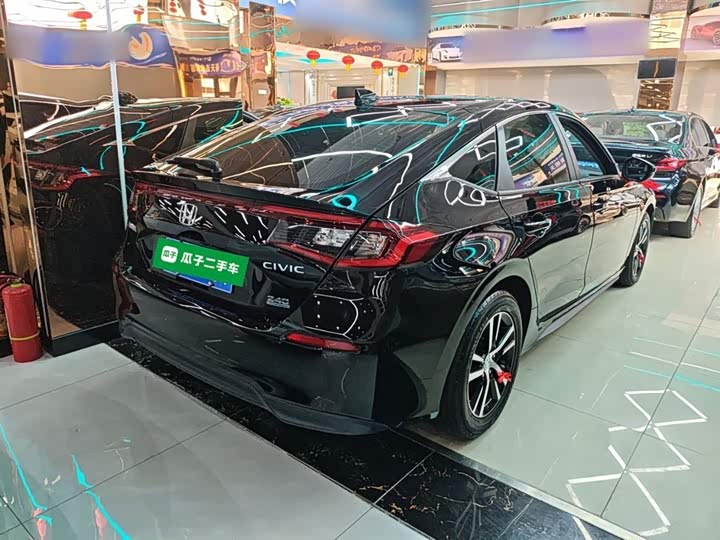 Фото 7 - Honda Civic