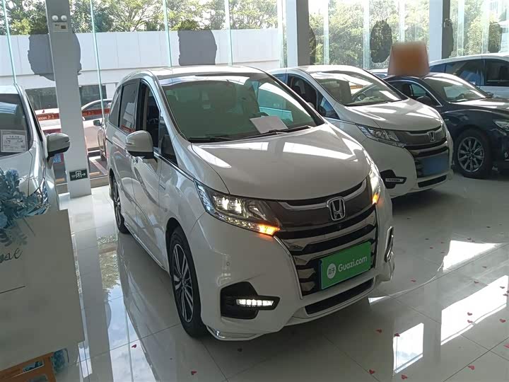 Фото 4 - Honda Odyssey