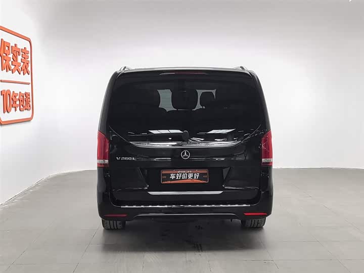 Фото 4 - Mercedes-Benz V-Class