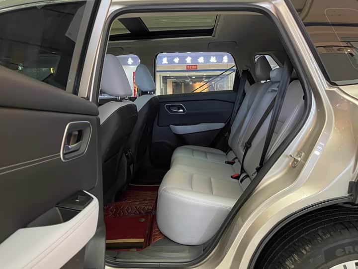 Фото 13 - Nissan X-Trail